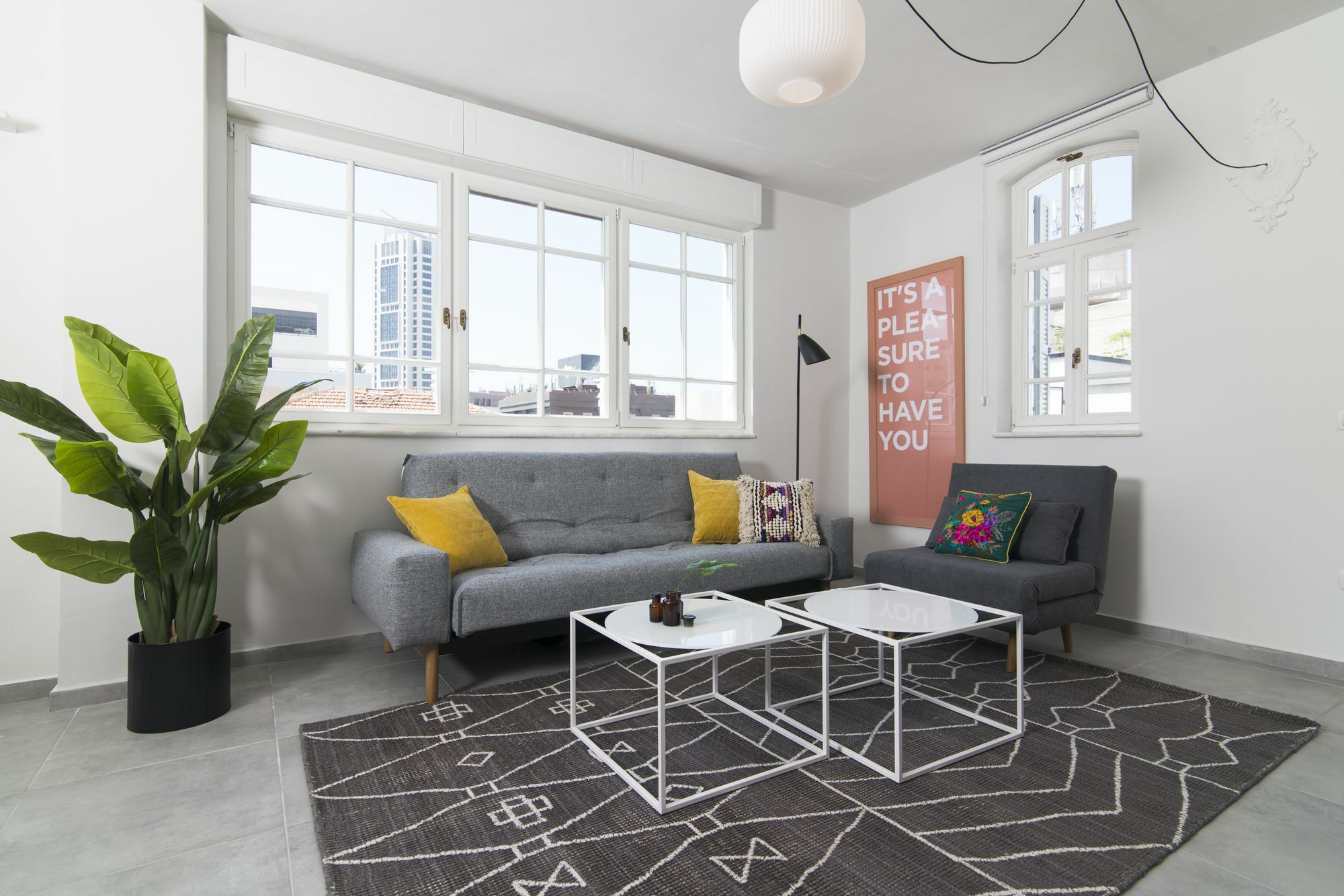 Mr. Katinsky - By Tlv2Go Apartment Tel Aviv Exterior photo